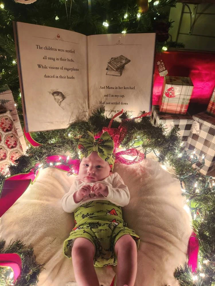 Resting Grinch Face Bummie Outfit